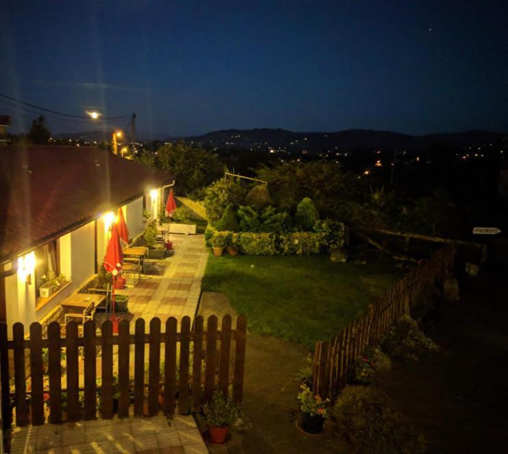 Apartamentos Rurales Knicasia Quintueles Εξωτερικό φωτογραφία