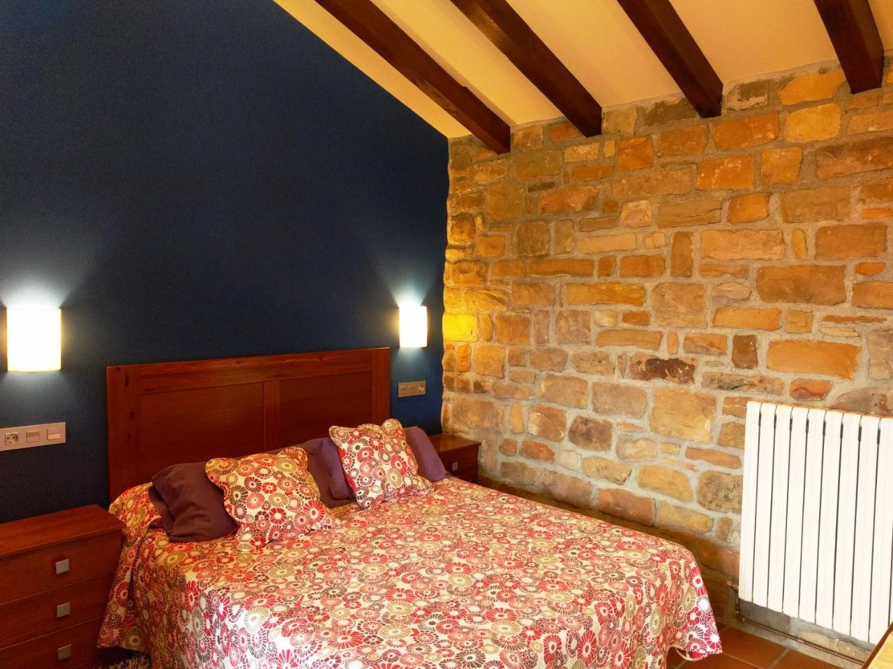 Apartamentos Rurales Knicasia Quintueles Εξωτερικό φωτογραφία